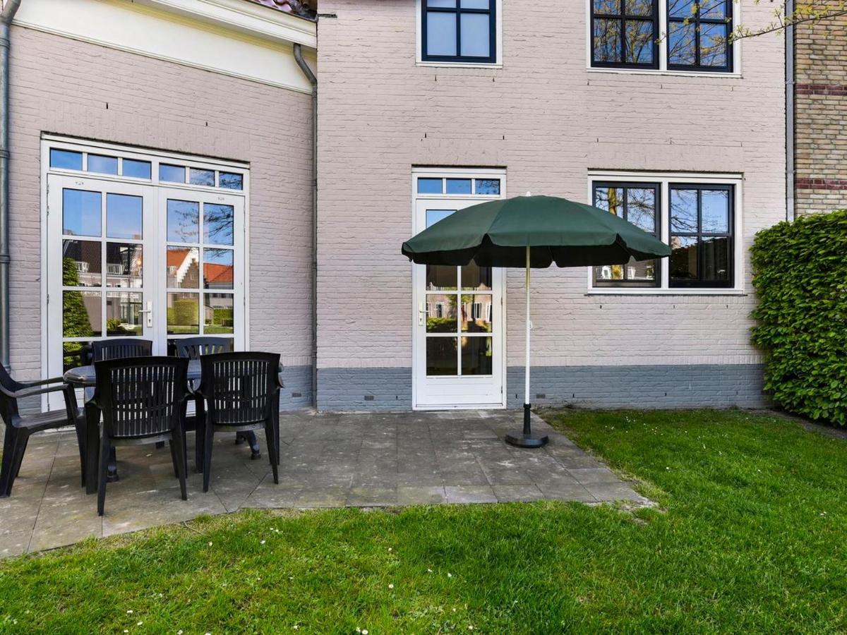 Luxury 4-Person Residence In The Holiday Park Landal Esonstad Anjum Extérieur photo