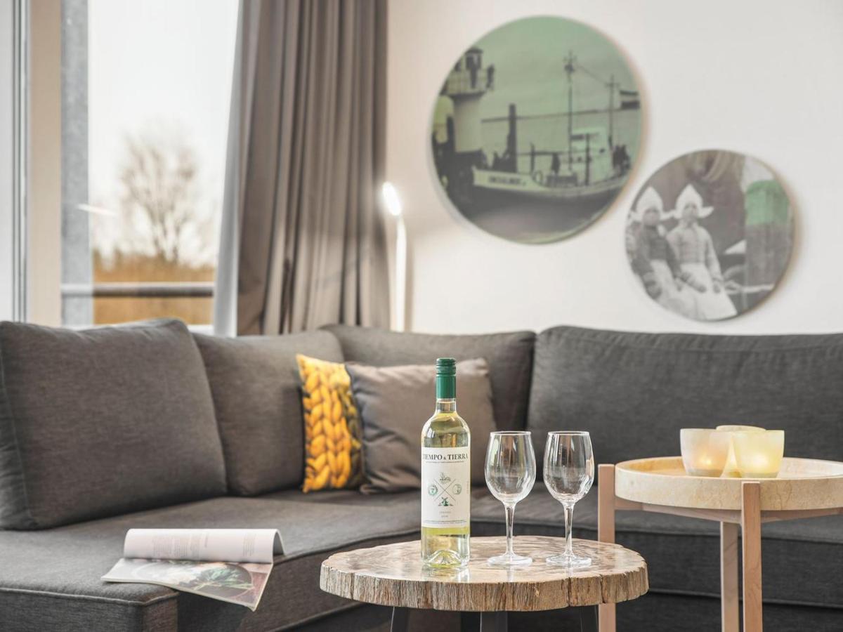 Luxury 4-Person Residence In The Holiday Park Landal Esonstad Anjum Extérieur photo