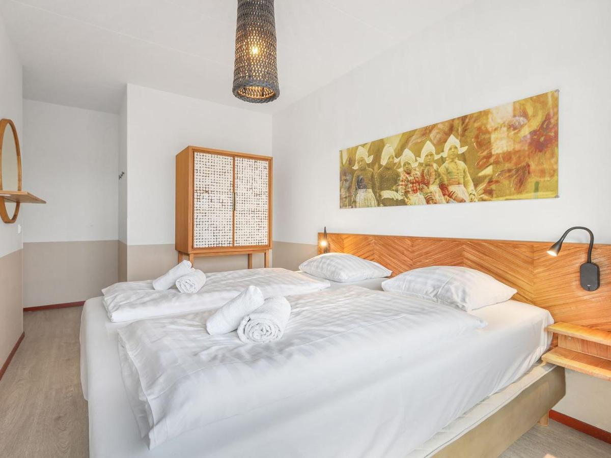 Luxury 4-Person Residence In The Holiday Park Landal Esonstad Anjum Extérieur photo