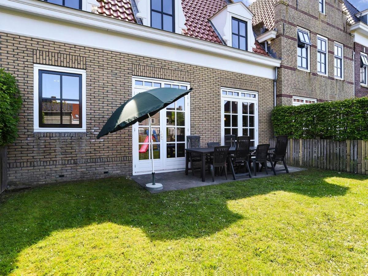 Luxury 4-Person Residence In The Holiday Park Landal Esonstad Anjum Extérieur photo